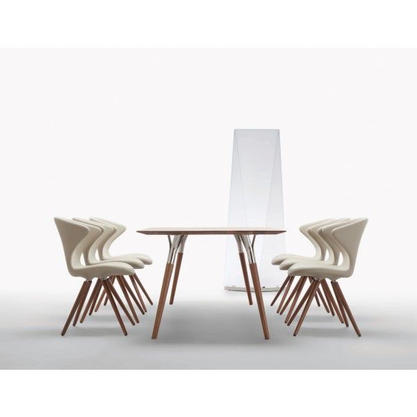 Tonon Concept Stoel Met Walnoten Onderstel Flinders